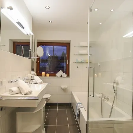 لاندهاوس بوشنر شقة *